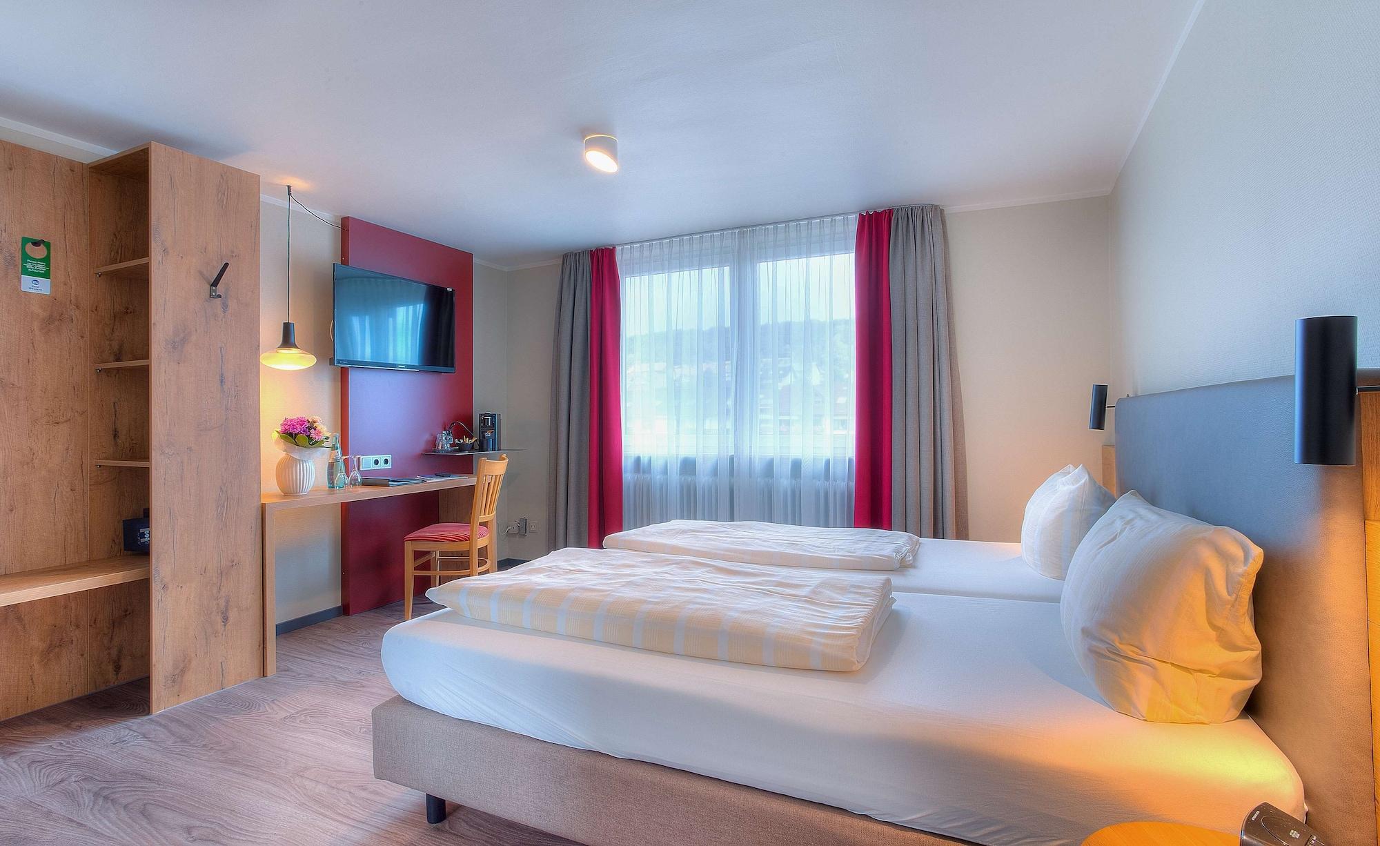 Best Western Hotel Brunnenhof Weibersbrunn Eksteriør bilde