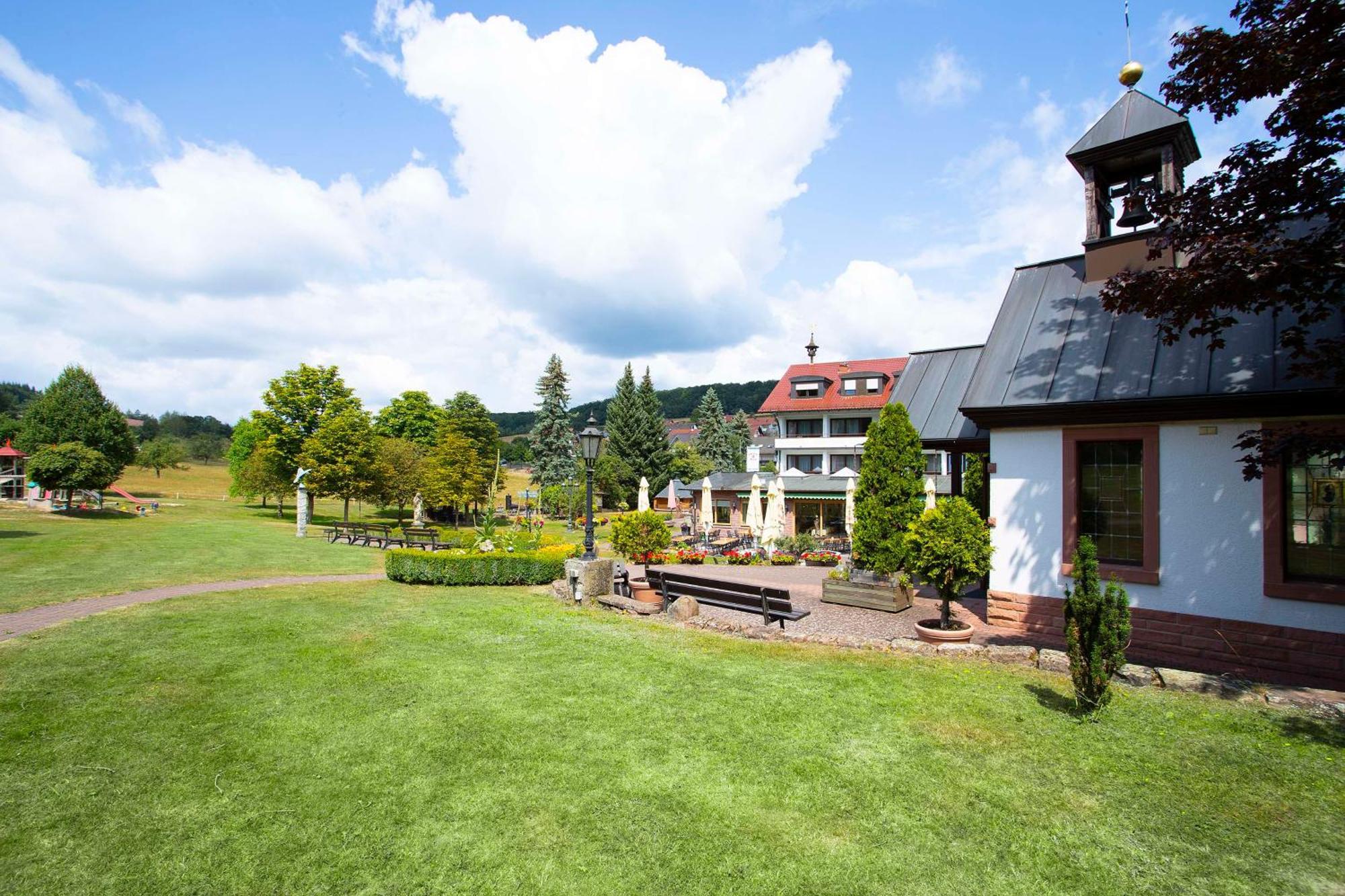 Best Western Hotel Brunnenhof Weibersbrunn Eksteriør bilde